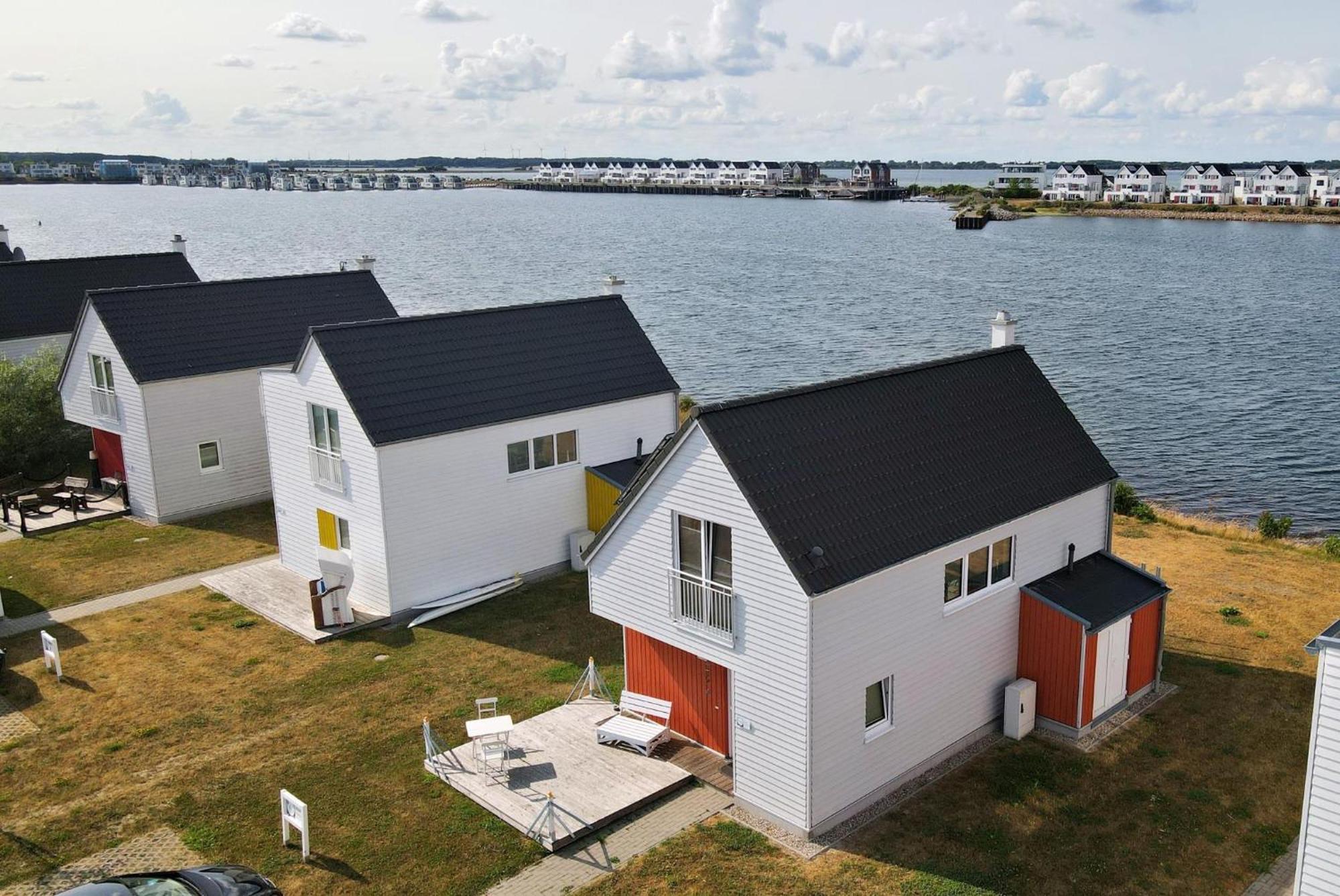 Ferienhaus Lieblingsplatz By Seeblick Ferien Oro, Direkte Wasserlage,Sauna,Kamin أوبلينتيز المظهر الخارجي الصورة